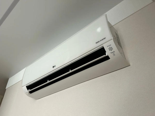 Монтаж сплит-систем LG в квартире